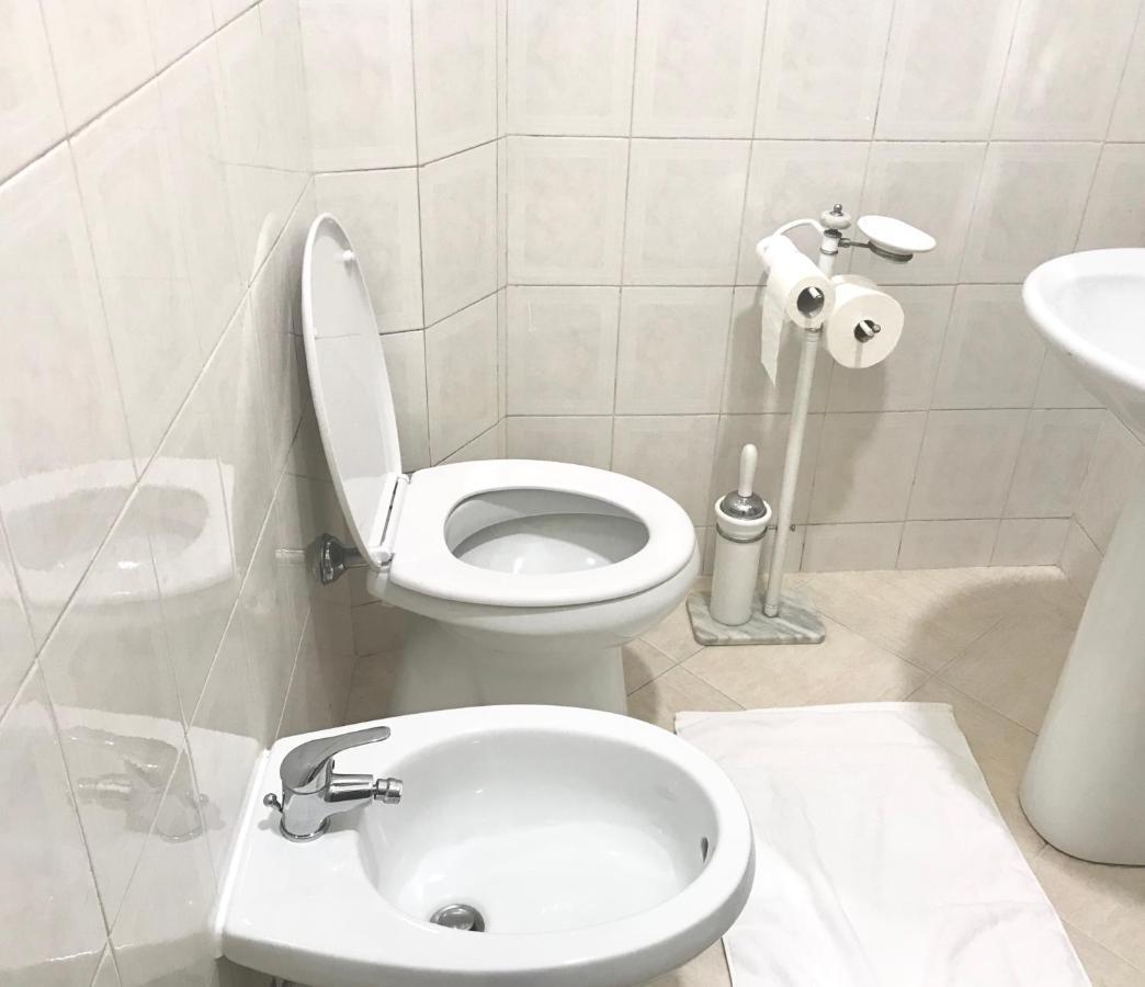4 Bed Luxury Near Colosseum Apartamento Roma