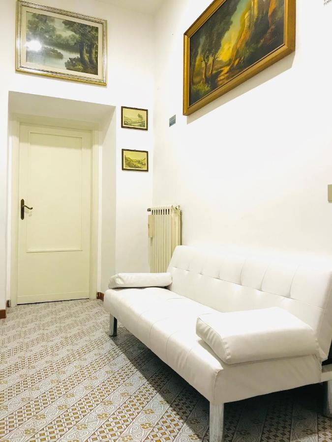 4 Bed Luxury Near Colosseum Apartamento