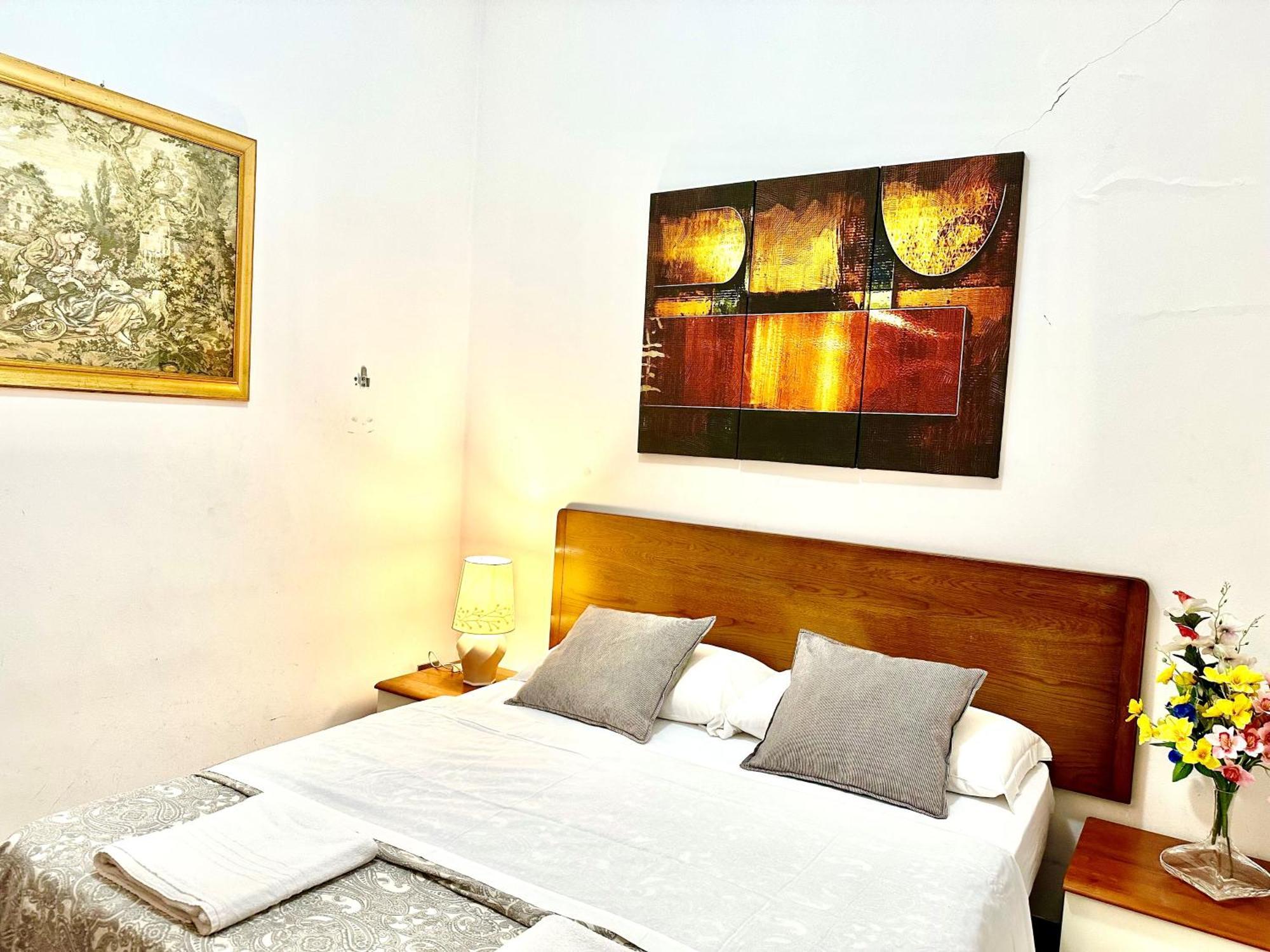 Apartamento 4 Bed Luxury Near Colosseum Roma