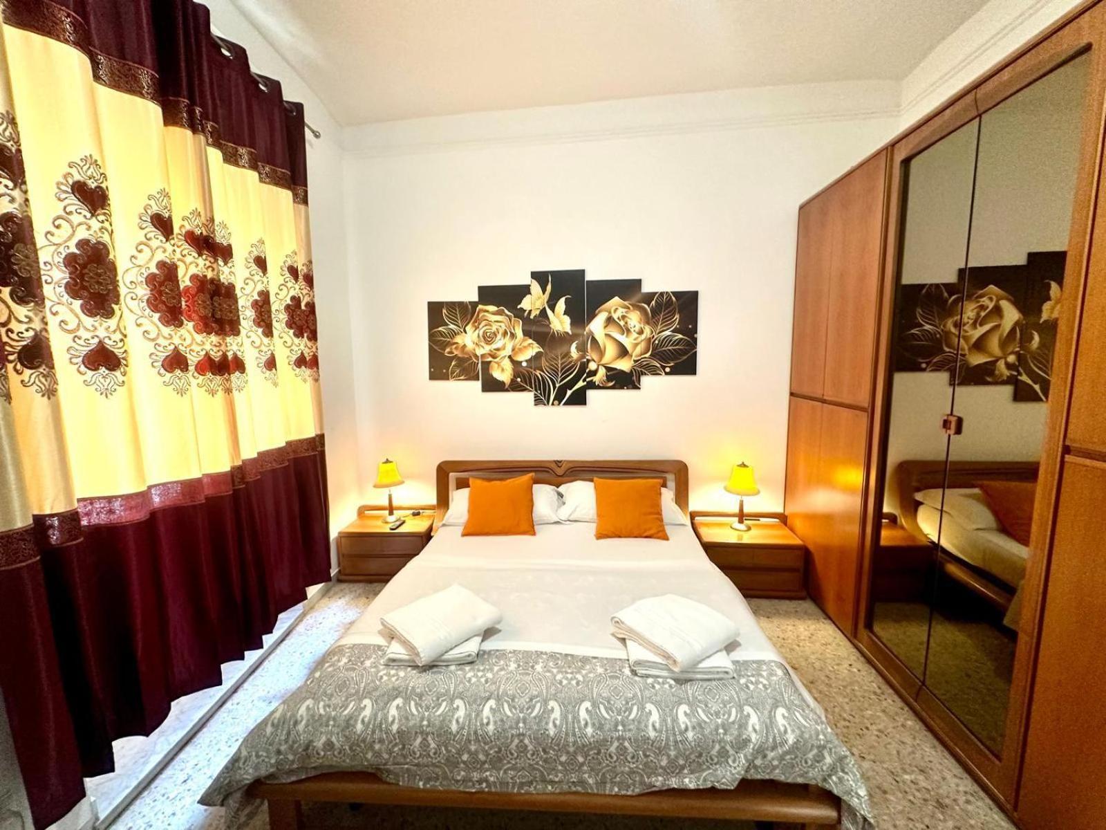 4 Bed Luxury Near Colosseum Apartamento Roma